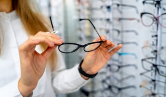 Gérer son magasin d’optique avec un logiciel métier